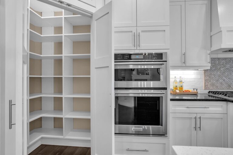 3411 W 34th Avenue Kennewick