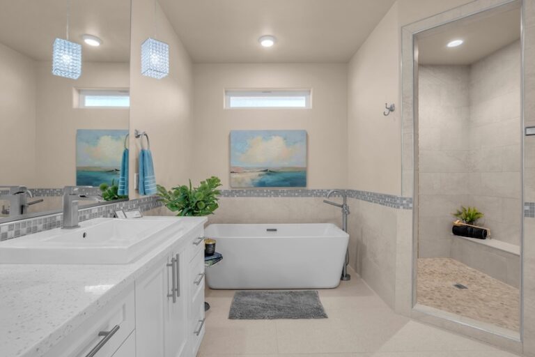 3411 W 34th Avenue Kennewick