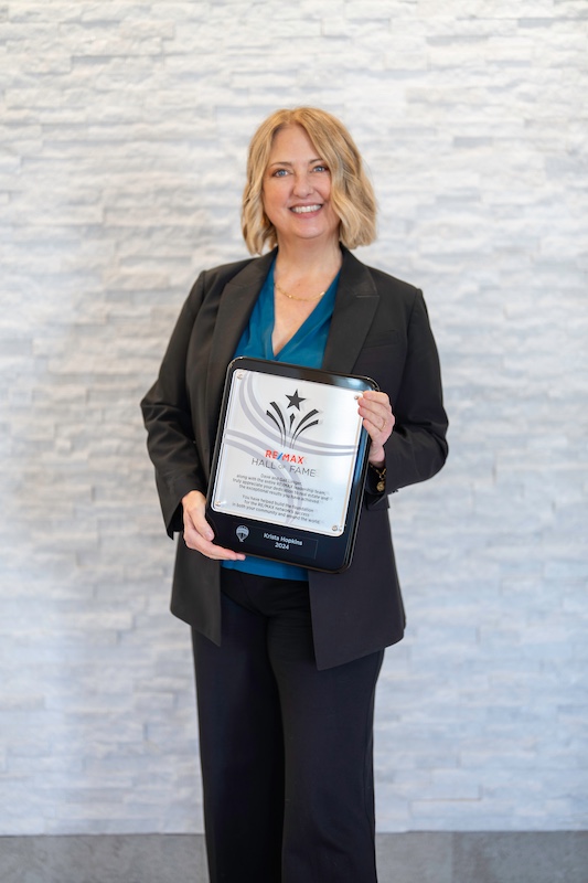 What the RE/MAX Hall of Fame Means for You as a Home Buyer or Seller